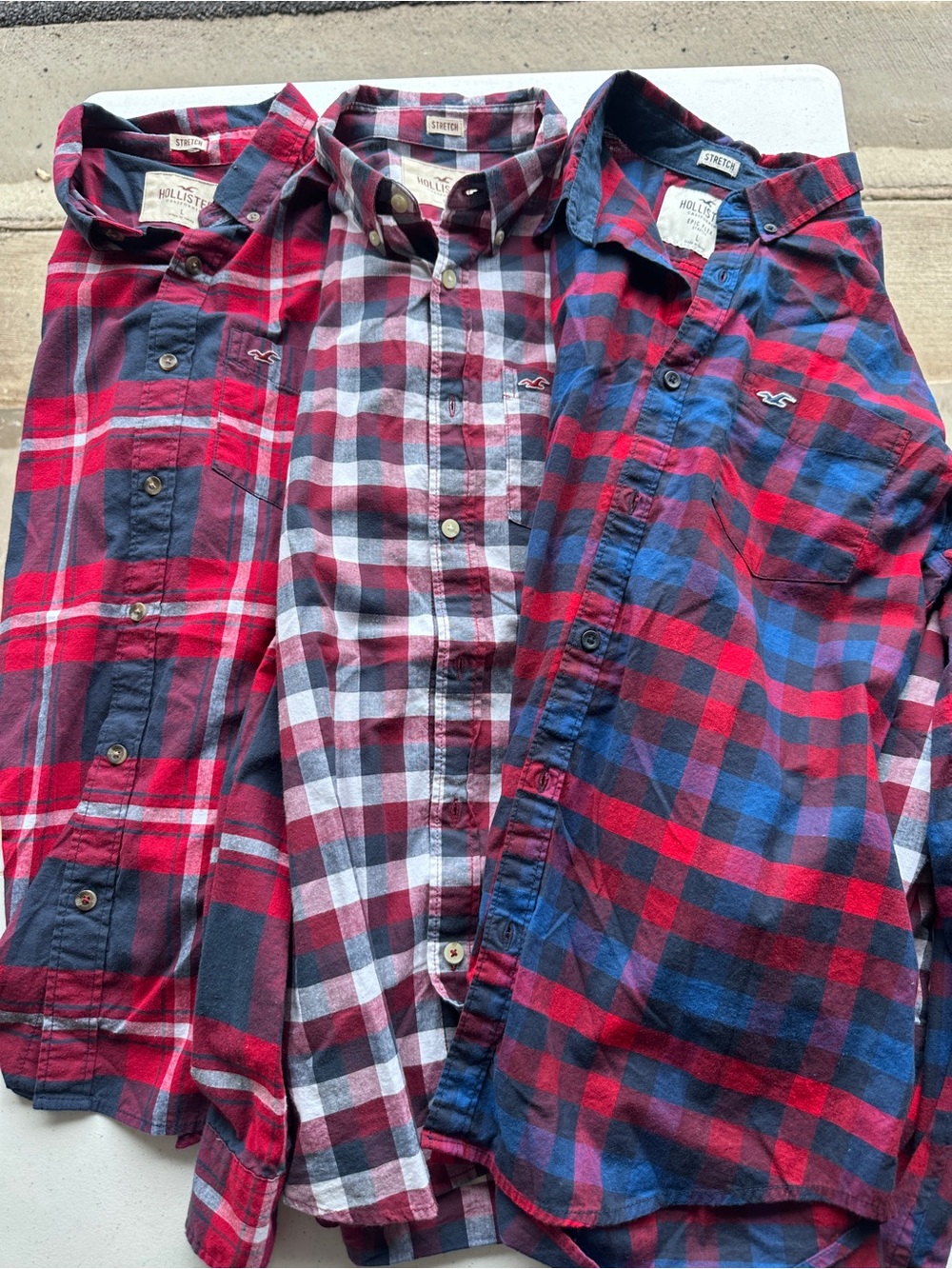 Hollister Men’s Red & Blue Plaid Button-Down Shirt Bundle